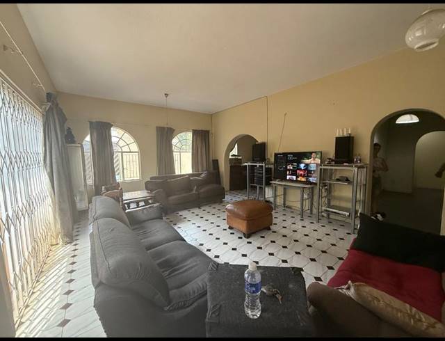 6 BEDROOM HOUSE FOR SALE IN VANDERBIJLPARK SE 3